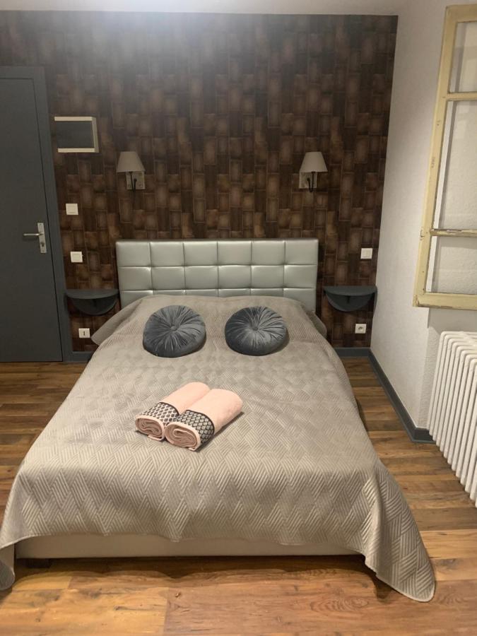 ソーグ La Taniere De La Bete Bed & Breakfast エクステリア 写真