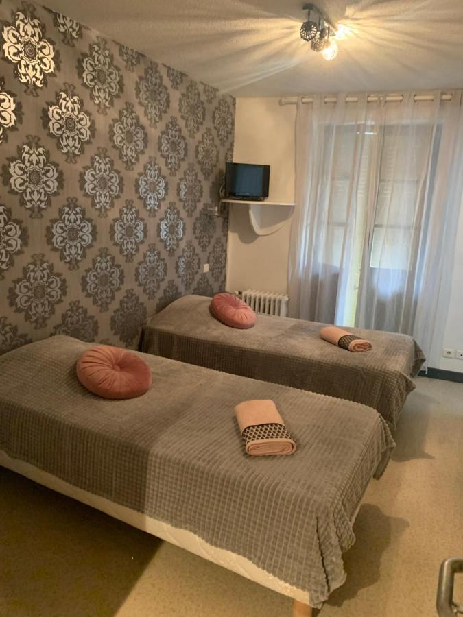 ソーグ La Taniere De La Bete Bed & Breakfast エクステリア 写真
